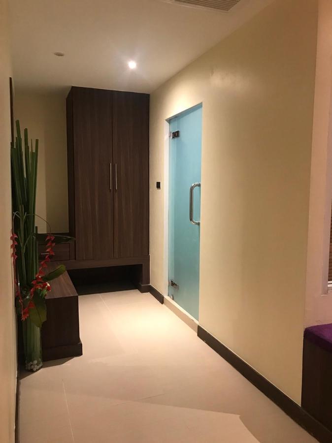 Paradiso Boutique Suites Bangkok Eksteriør billede